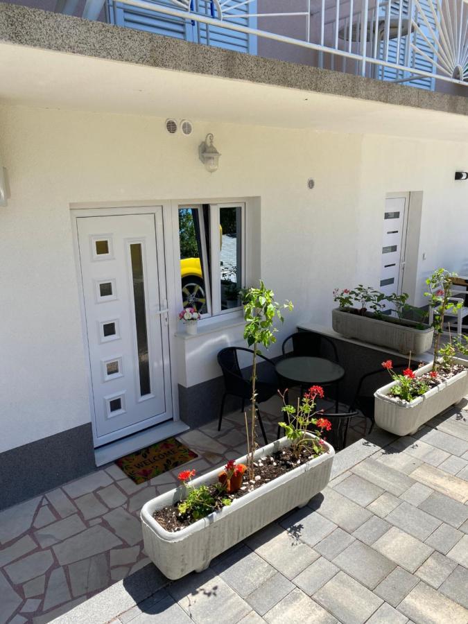 Apartment Bono Baska Voda Exterior photo